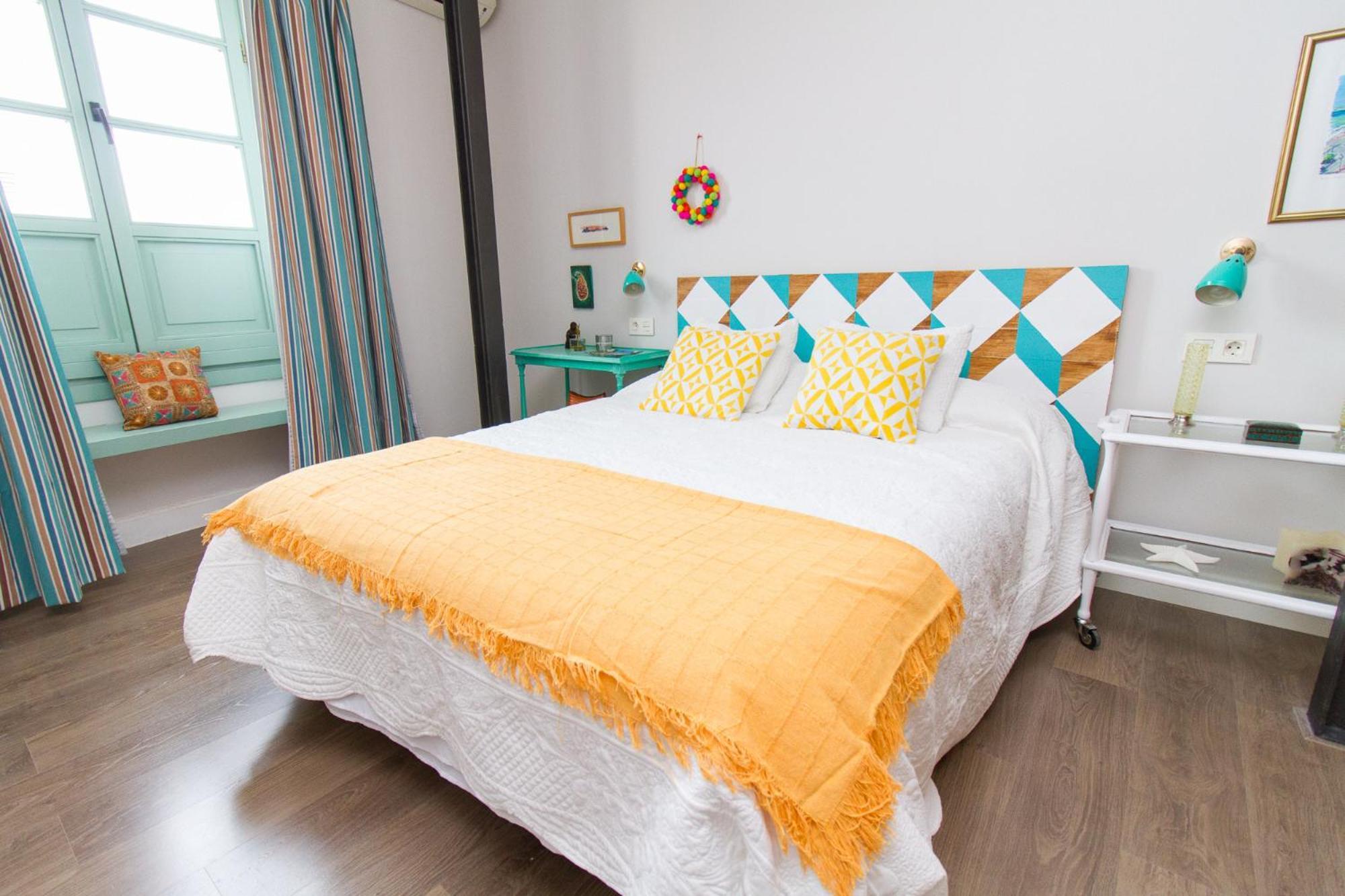 C20 - Adorable Apartment In The Center With Sun Terrace Málaga Eksteriør billede